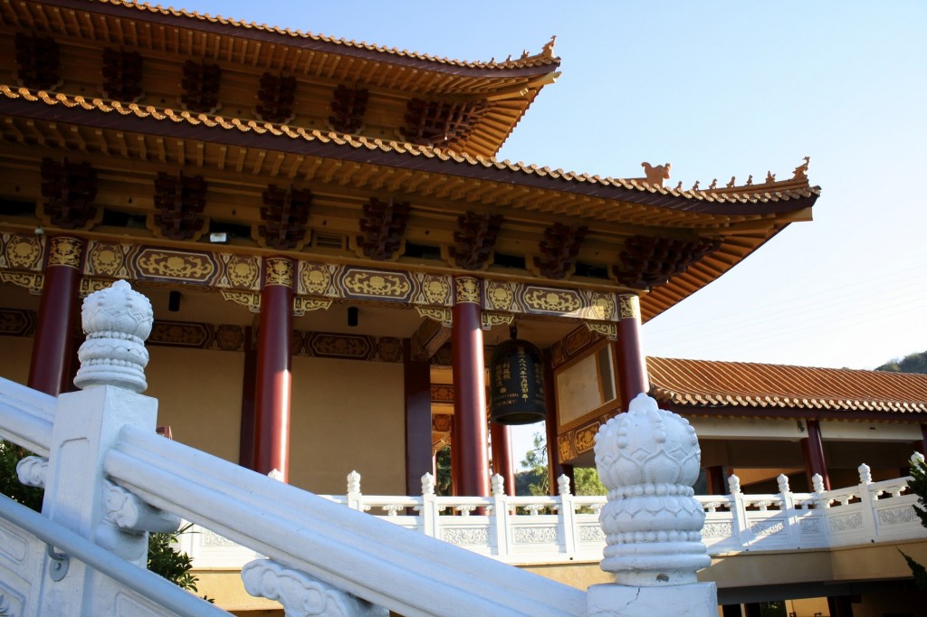 hsi lai temple chinese new year