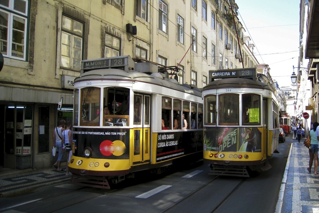 tram 28