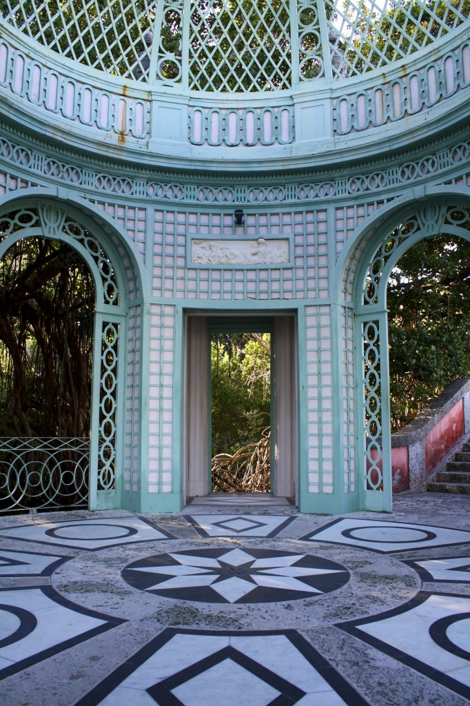 gazebo interior