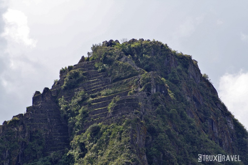 Huana Picchu view close