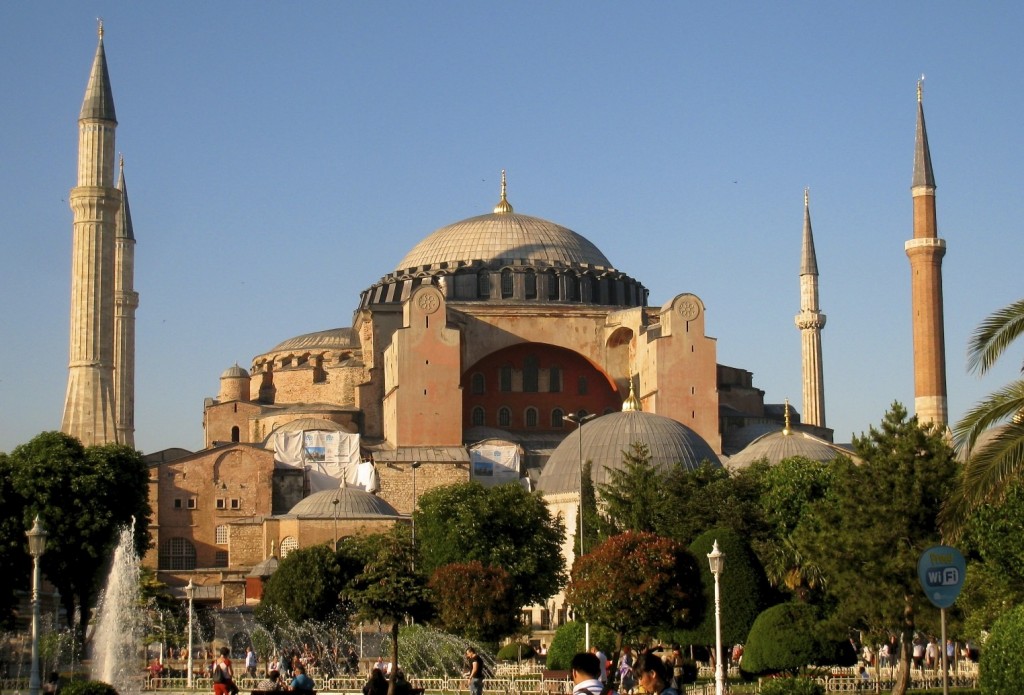 StruxTravel - Top 10: Things To Do in Istanbul, Turkey